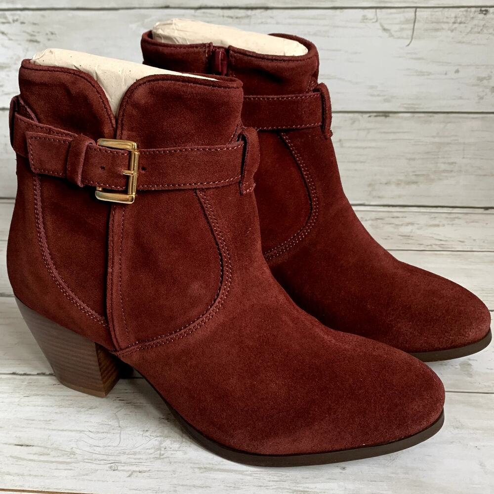 NWT Diba‎ Women's Sleek Suede Bootie in Burgundy Red Gold Hardware